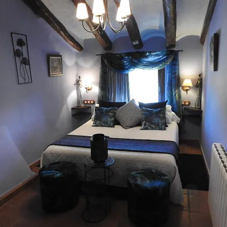 El Moli De Pontons Suites Con Jacuzzi Spa Buitenkant foto